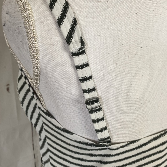 Nip tuck swim - Picture 3 of 5